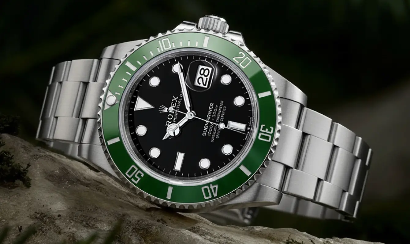 Rolex®️ Submariner Green Bezel – Oyster, 41 mm, Oystersteel